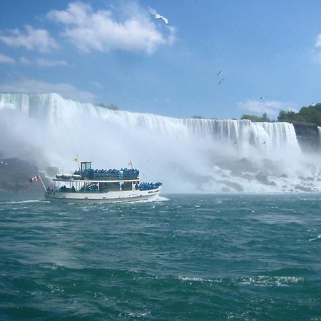 Wanderfalls Guesthouse & Hostel Niagarafallen Exteriör bild