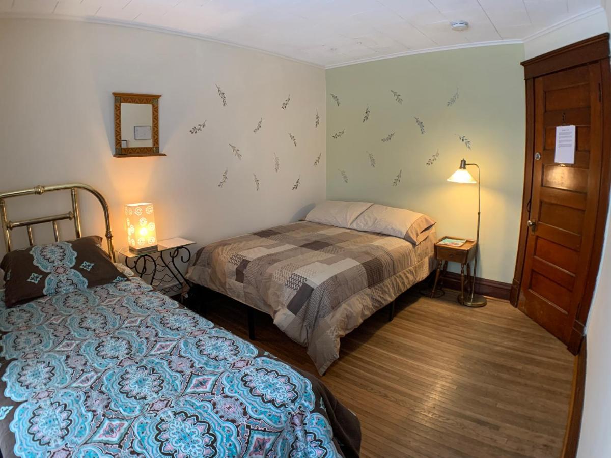Wanderfalls Guesthouse & Hostel Niagarafallen Exteriör bild