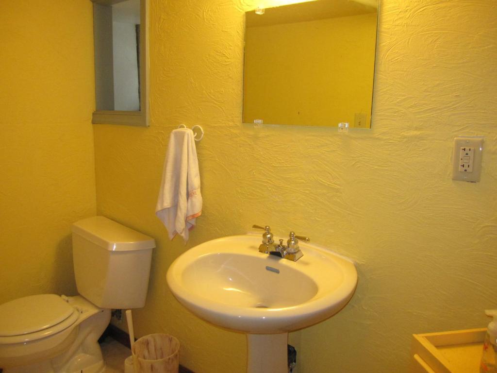 Wanderfalls Guesthouse & Hostel Niagarafallen Rum bild