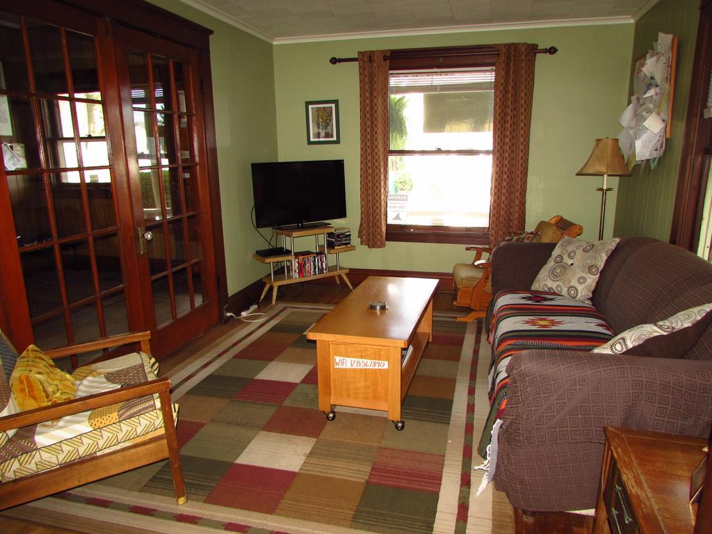 Wanderfalls Guesthouse & Hostel Niagarafallen Exteriör bild