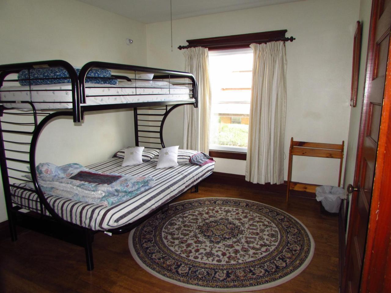 Wanderfalls Guesthouse & Hostel Niagarafallen Exteriör bild